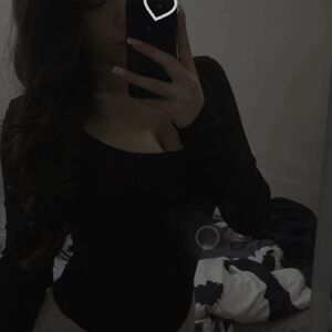 Meet your Posher, Karielys